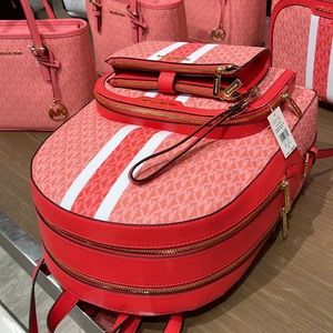 Michael Kors Jaycee Lg Zip Pocket Backpack & LG DOUBLE ZIP WRISTLET